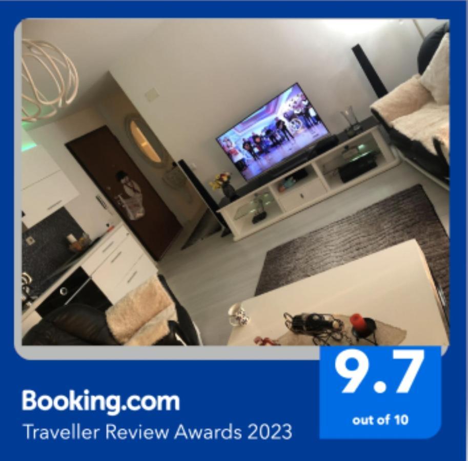 Lovely 2 Bedroom Condo In Gjilan. Kültér fotó